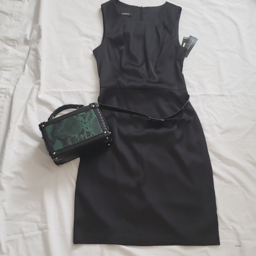 Black wiggle dress